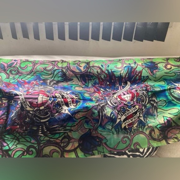 Ed Hardy fringed shawl scarf - Picture 4 of 4